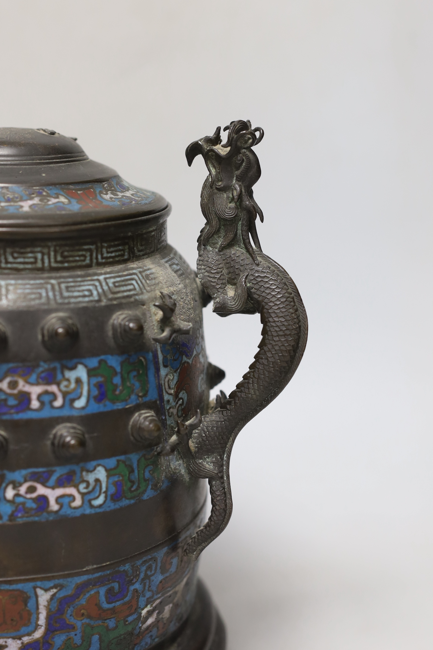 An archaistic Japanese champleve enamel and bronze vessel in Chinese style, 26cm tall